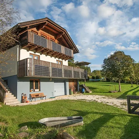 Mirnockahoi - Familienfreundliches Fuer 4 Erwachsene, Maritimes Bergerlebnis, Panoramablick Von Terrasse Und Balkon, Carinthia, Millstaettersee アパート
